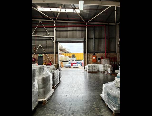 INDUSTRIAL PROPERTY TO RENT IN DEAL PARTY